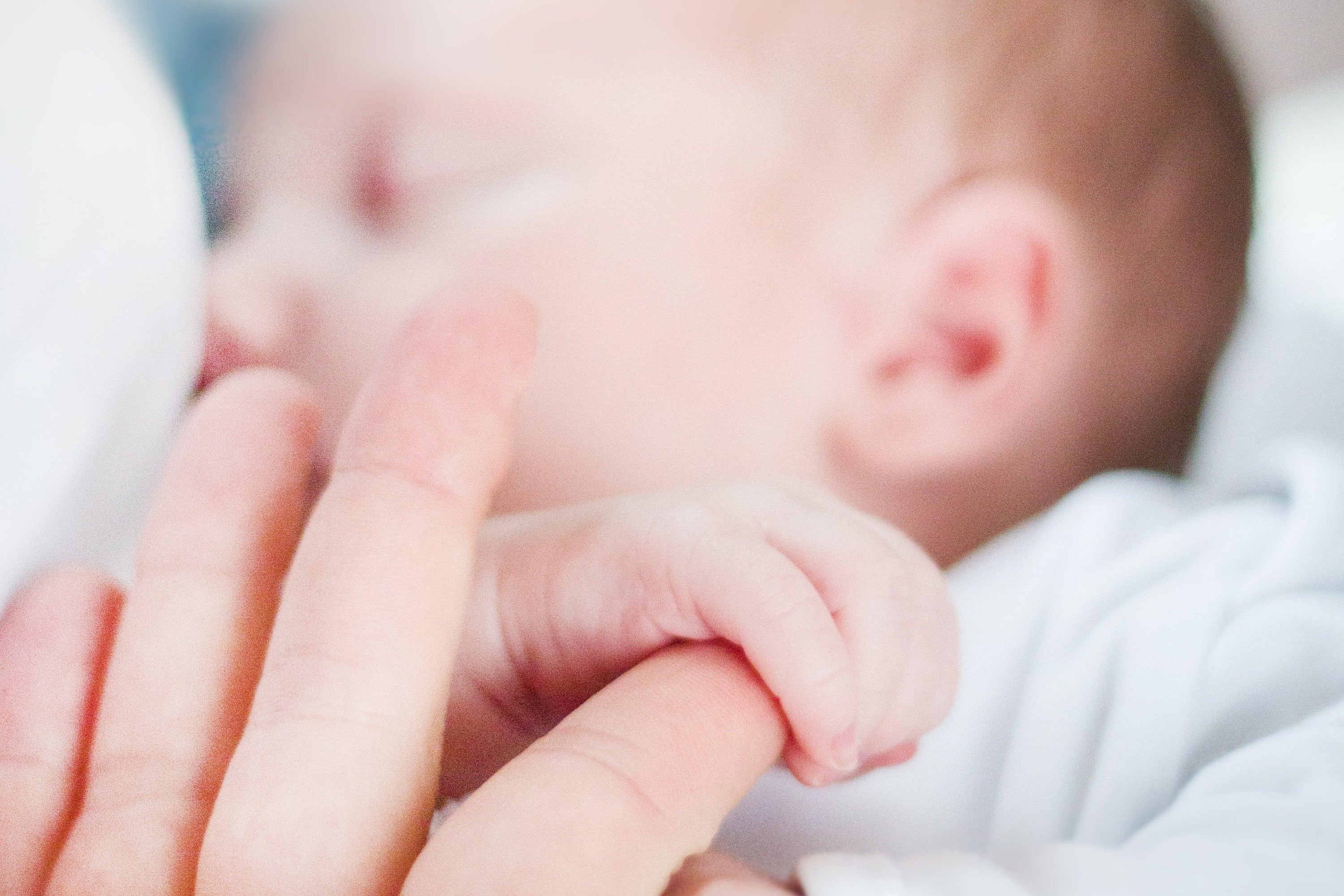 4 Top Breastfeeding Problems and How to Resolve Them - Hegen
