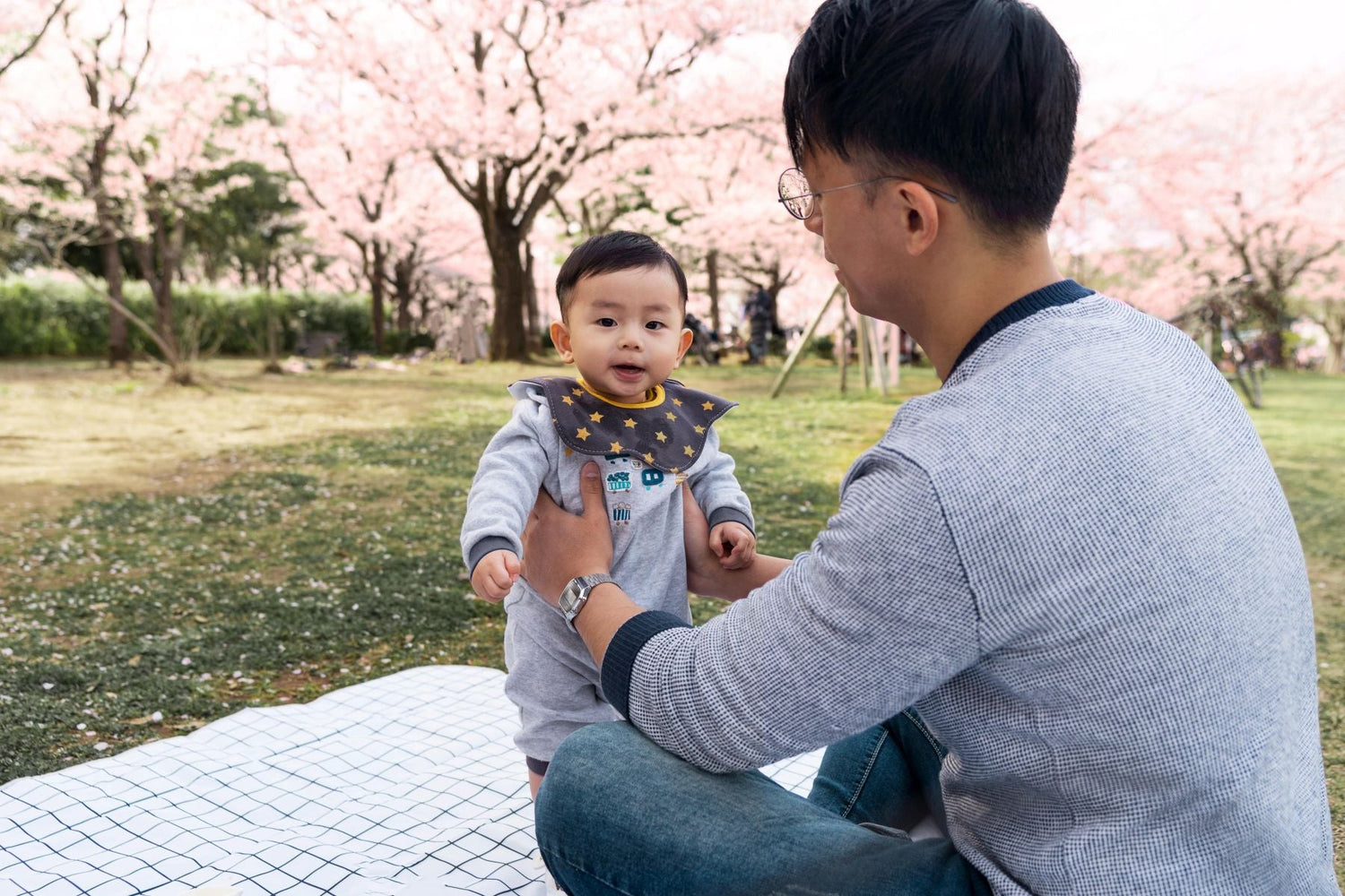 A Guide to Baby Milestones: Understanding Your Child’s Development