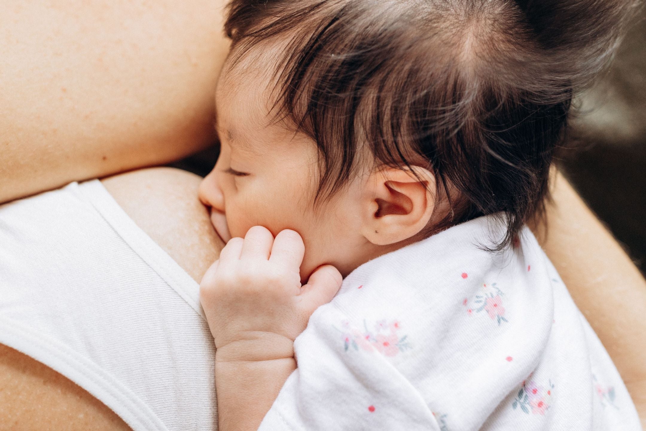 Cluster Feeding: What It Is, Why It Happens, How to Cope